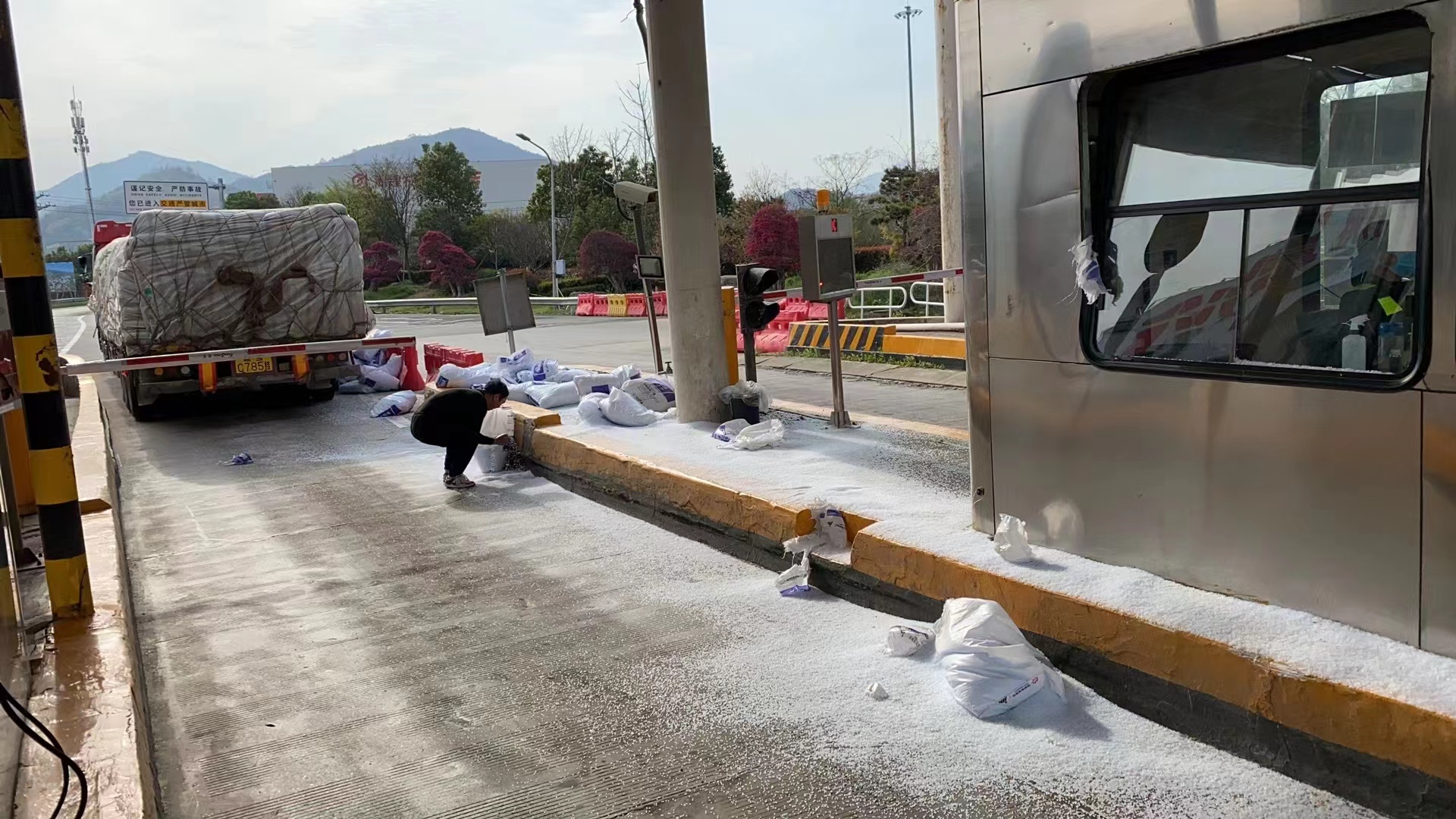 1678990818795130.jpg 照片2辛舟飛拍攝.jpg